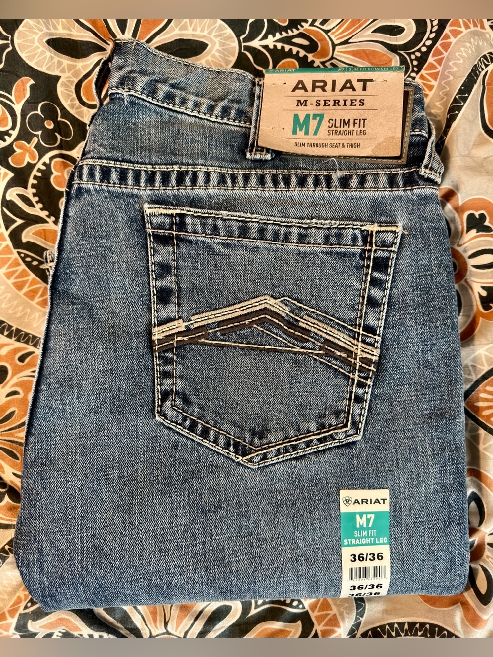 NWT mens Ariat M7 Slim Straight Leg Jeans in Denim Blue SIZE 36x36